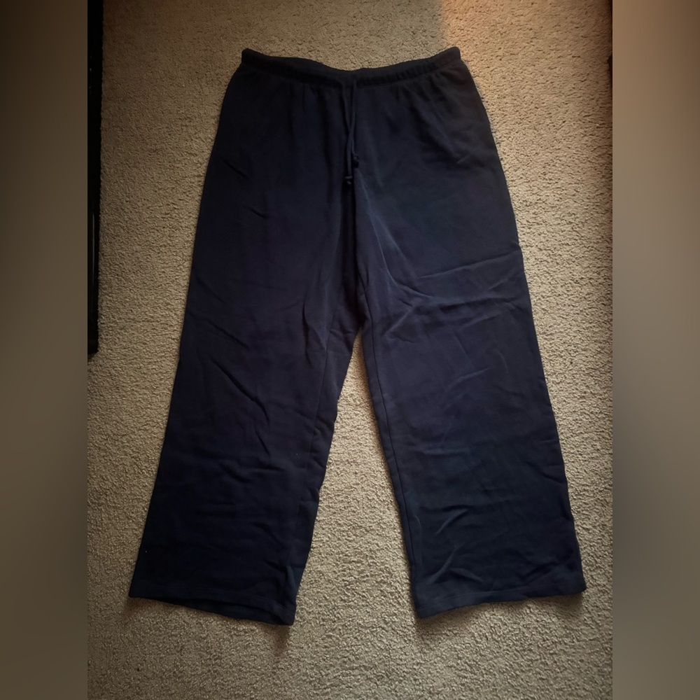 Navy H&M wide leg sweatpants